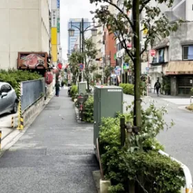 NIPPONレンタカー手前の道を右折する地点